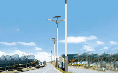 充放电检测实战：迭部太阳能路灯运维笔记——零成本判断电池健康与光伏效能